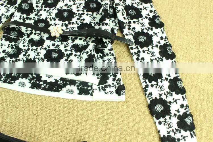 2014 Brand name Newest european runway styles edelweiss knitted models sweater tops +mini skirts with belt D1691501