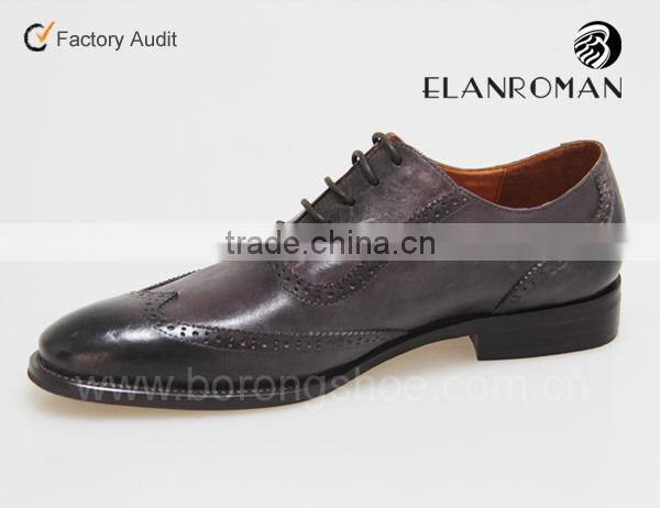 Business men wingtip shoes Classical brogue shoes men