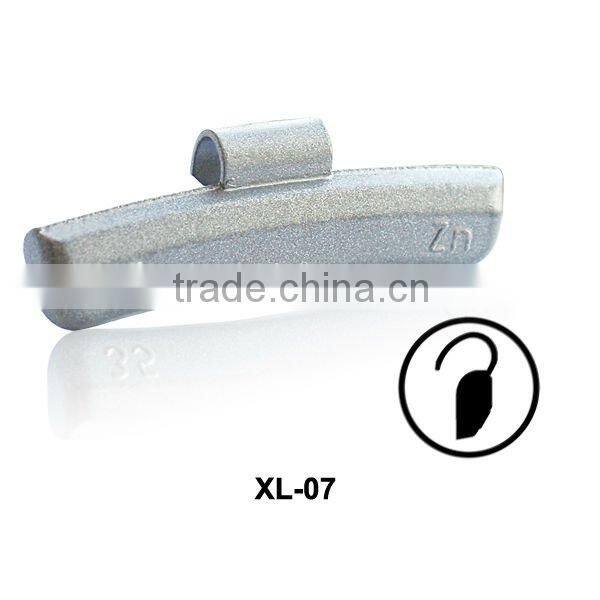 Zinc universal clip on balance weight for universal steel wheels
