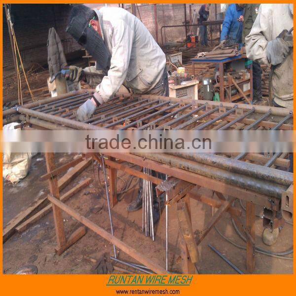 ISO9001 factory hot dipped galvanized anping pedestrian control barriers (Since 1989)