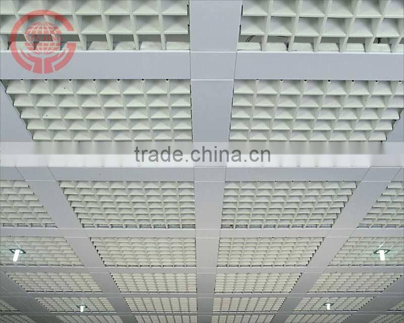 Metal open cell ceiling