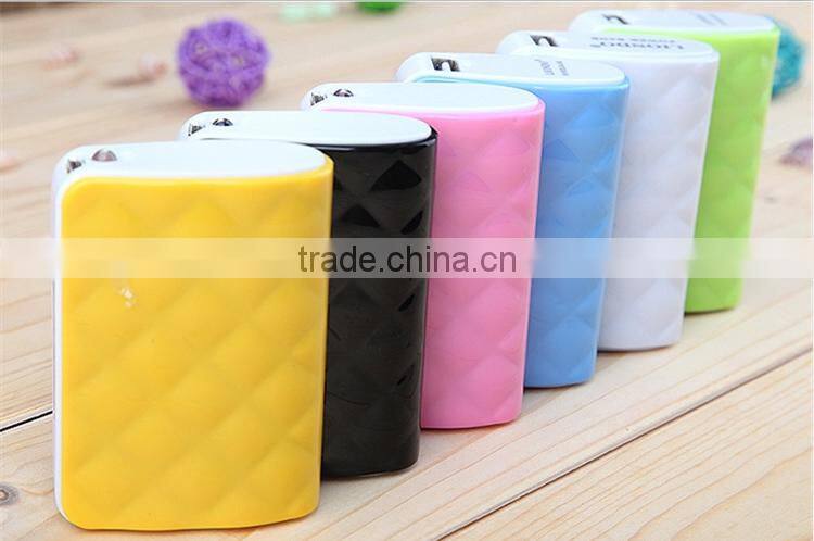 Business style 5200mah 4 LED indicator camping power bank for business gifts