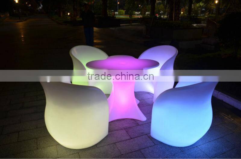 PE materials rechargeable remoted controled decorative led table for bar or restaurant