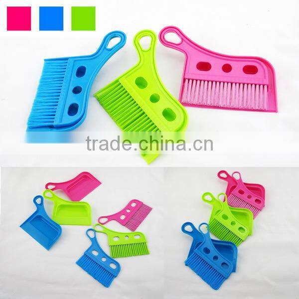 Mini plastic brooms and brushes dustpan set