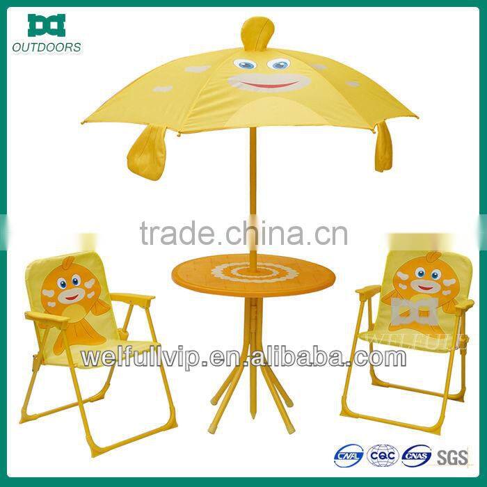 garden kids fold up table and chair