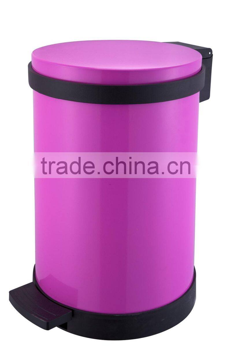 Stainless Steel Trash Can with Food Pedal