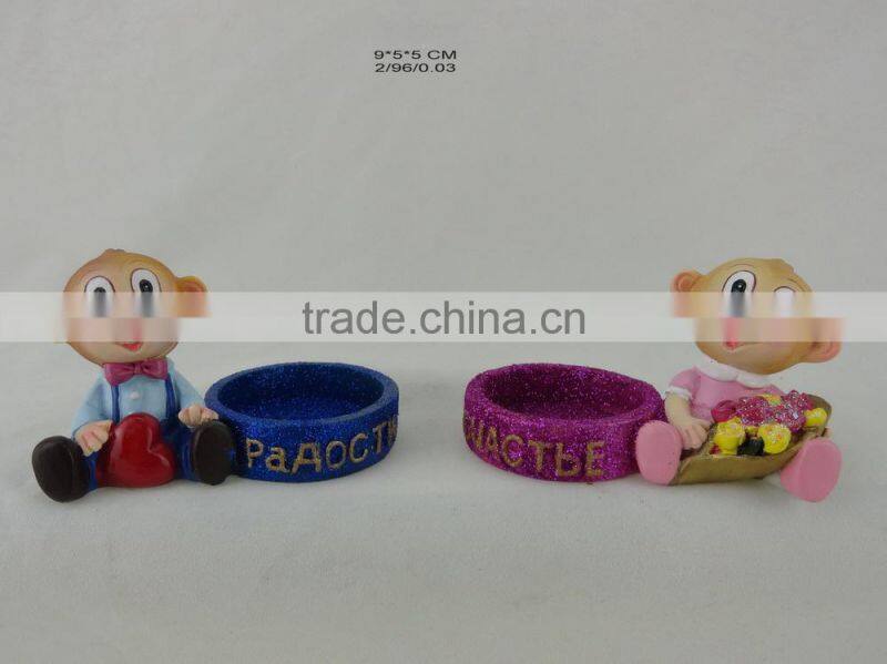 resin monkey figurine for valentine decoration