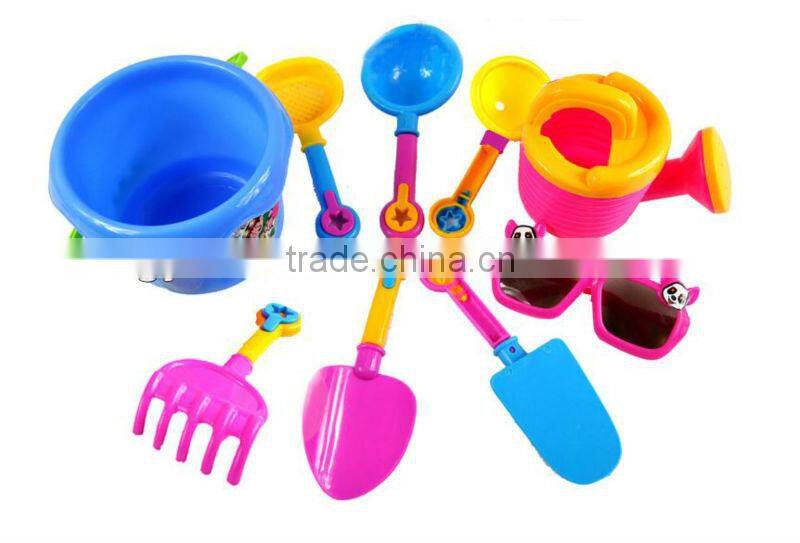 2015 outdoor most fashionable plastic sand beach toys in summer for kids