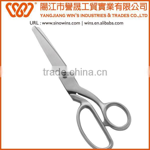 Pinking Shears with plastic handle