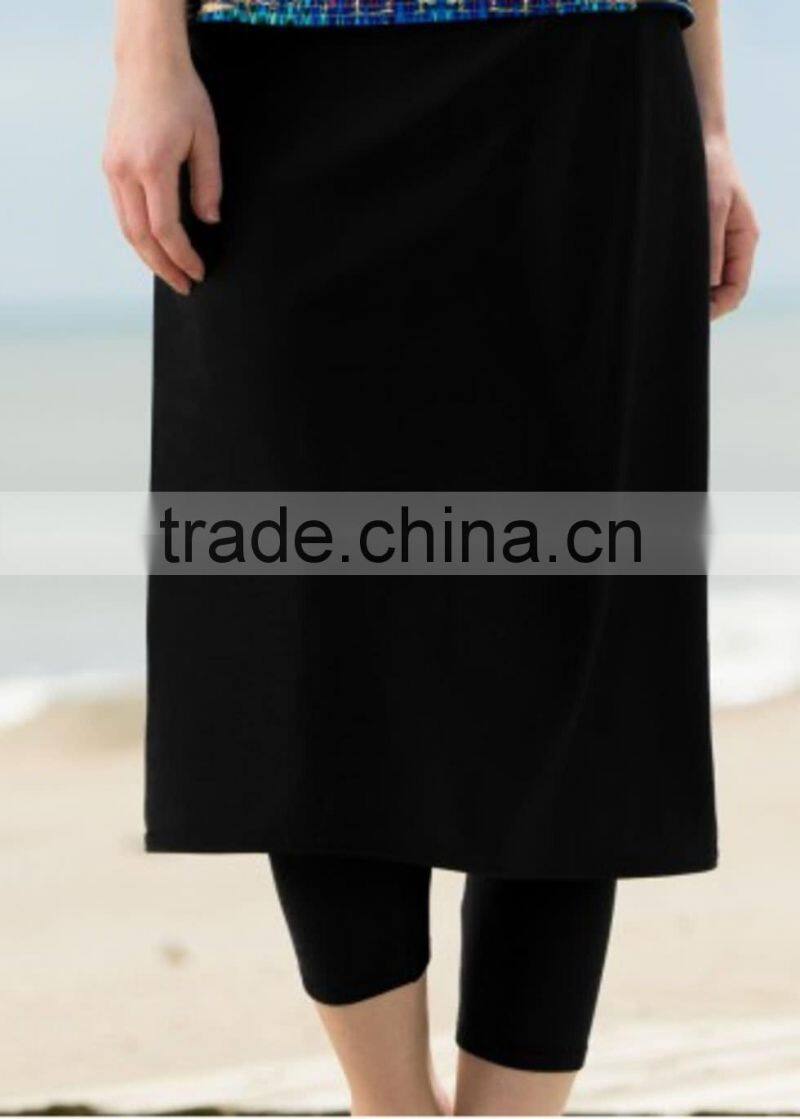 New Design Summer Casual Skirt Knee Length Plain Black Swim Skirt with Leggings Attached For Beach Wear