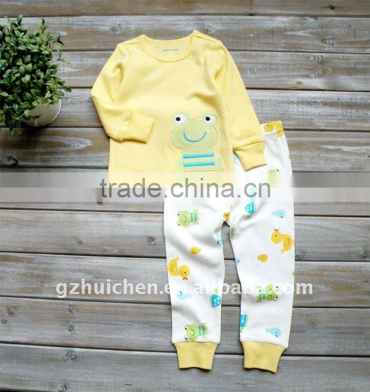 2011 autumn baby clothing set 100% cotton embroider pajama