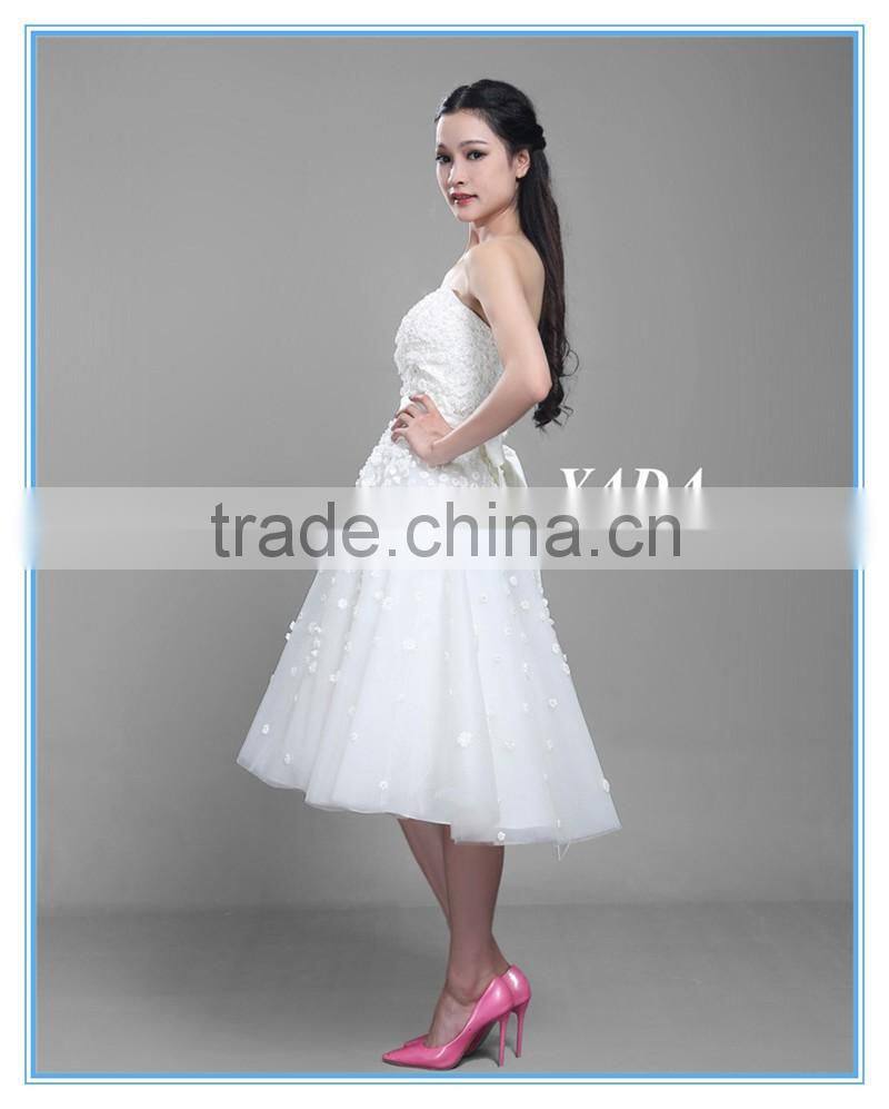 Pretty Off Shoulder Tulle Handmade Appliques Knee Length Wedding Dress