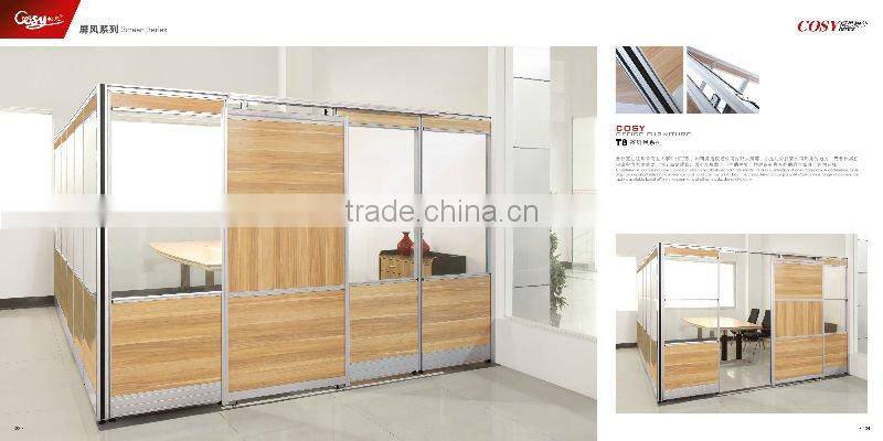 Movable partition wall T8