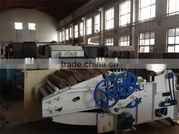 Used cloth opening machine