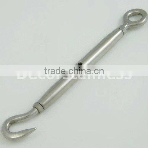 Commercial wire rope turnbuckle
