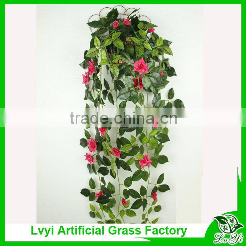 Artificial decorative vines