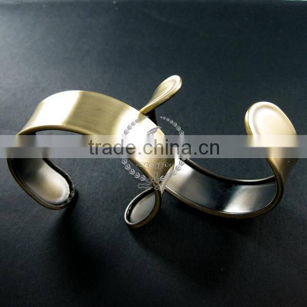21mm width,60mm diameter antiqued bronze vintage style bangle bracelet with holes DIY supplies,findings 1900097