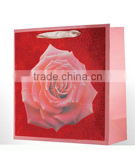 2015 new dsign printing white paper gift bags with ribbon handles