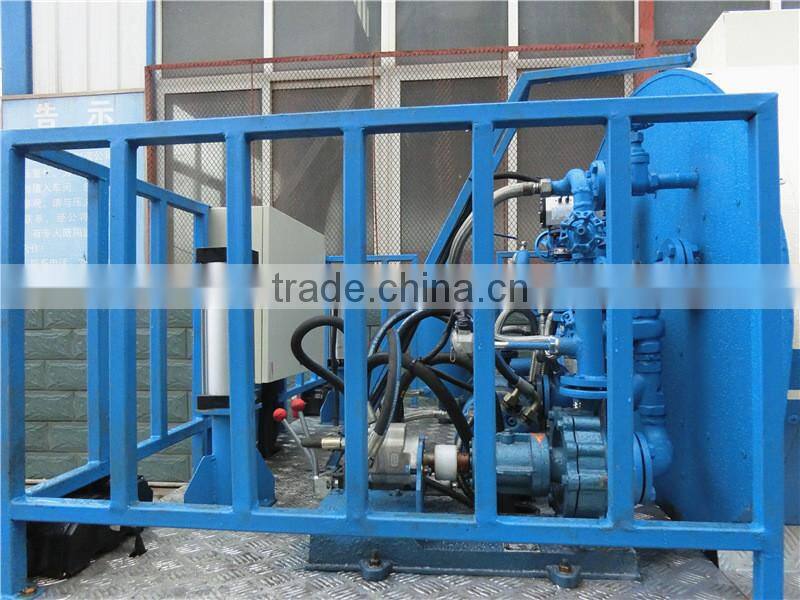 Dongfeng mini 4000liters bitumen emulsion sprayer truck for sale