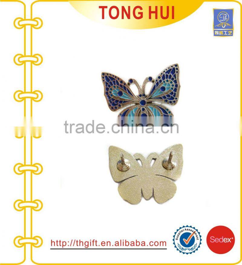Metal Soft enamel badges yellow car shape