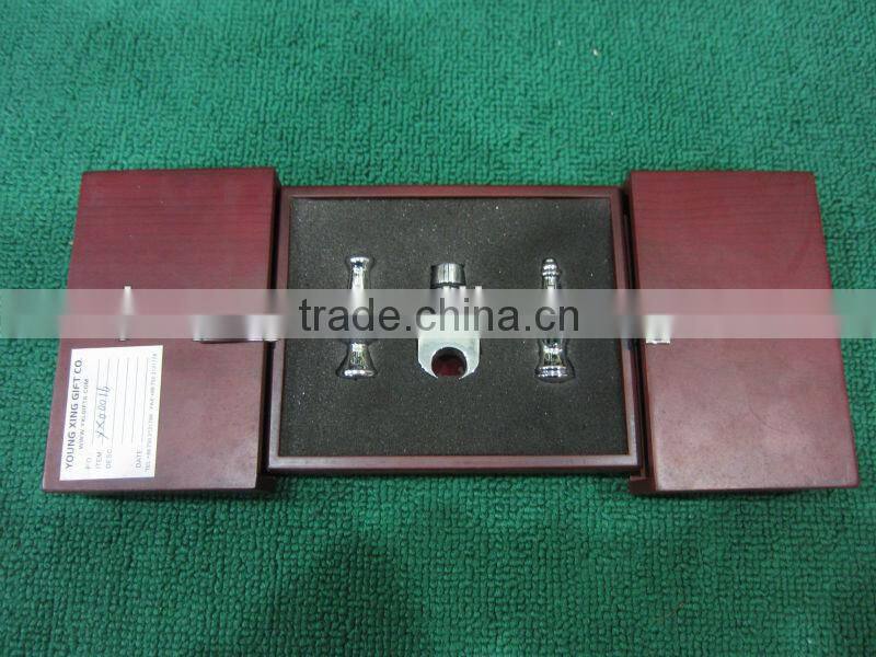 Hot selling top quality novelty shape 4pcs wine set for bar