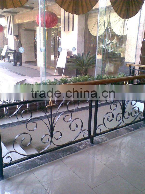 2014 top selling modern decorative handrails