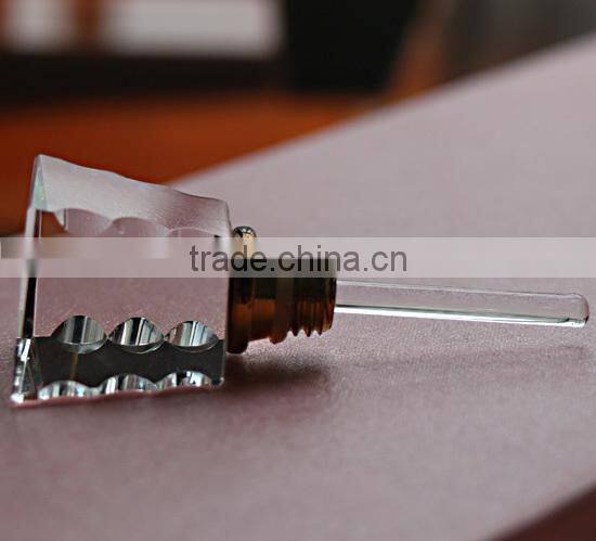 2015 Fashion Crystal Perfume Bottle