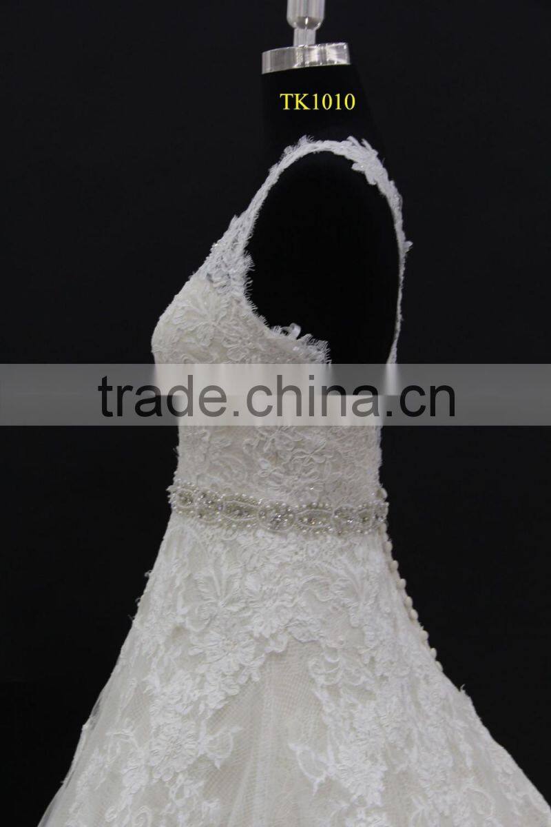 Two straps cross back L.gold/IV colored A-line 2016 wedding dress with long train