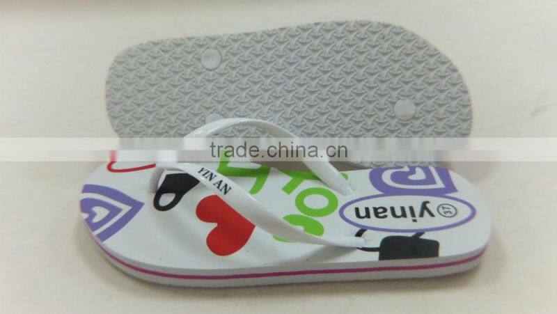 2016 new design of ladies slipper
