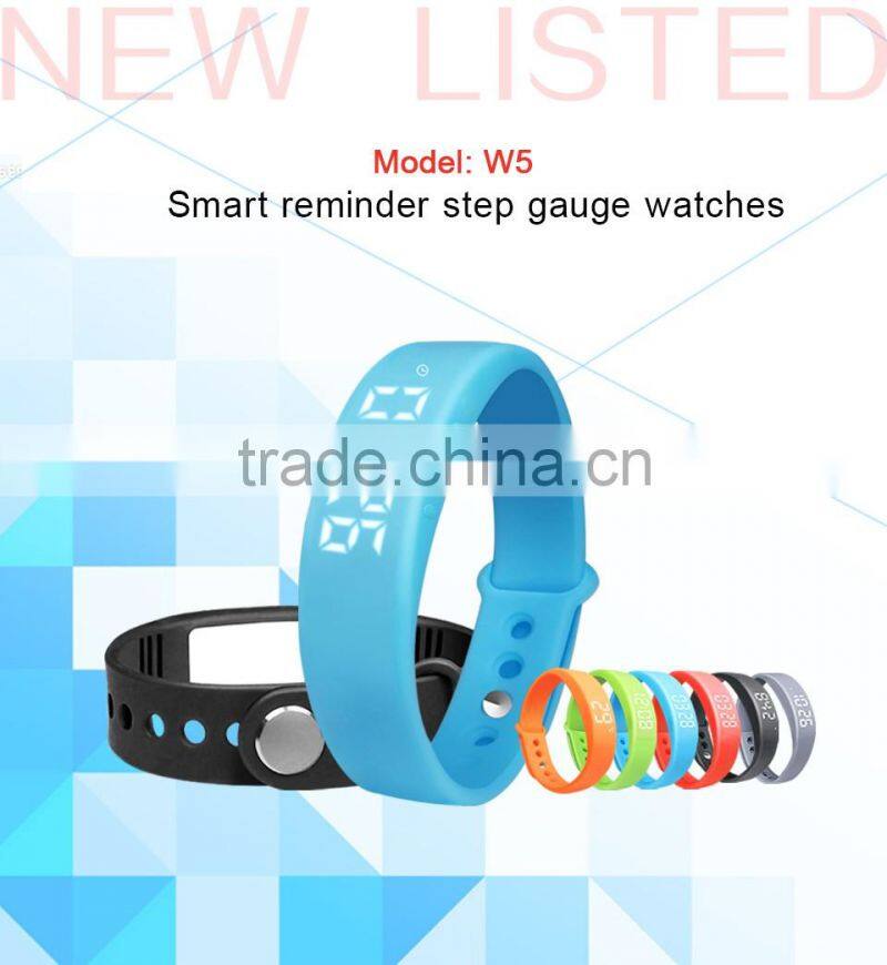 Silicone fitness smart wristband pedometers, cheap waterproof kids pedometer watch, wristband calories pedometer
