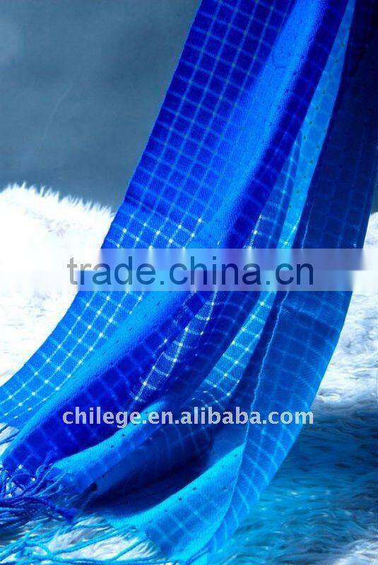 space-dyeing wool scarf