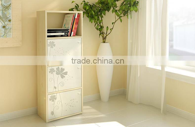 Modern 4 Cube Shelf With Doors