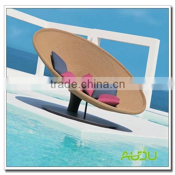 Audu Cane Daybed/Cane Outdoor Patio Daybed