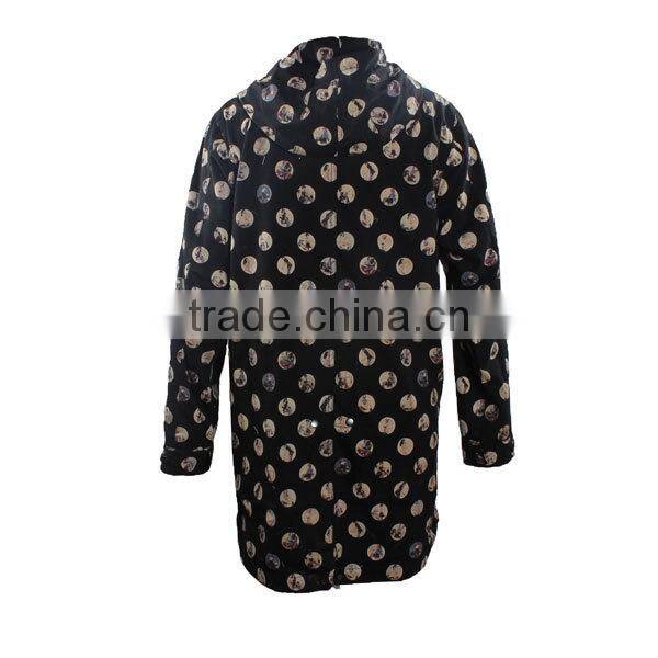 China manufacturer stylish blacked insulated black denim hooded mens jacket with print