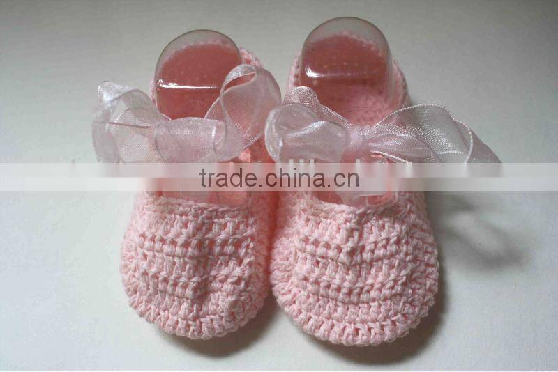 Custom crochet baby shoes, handmade baby shoes, knitted baby slipper socks