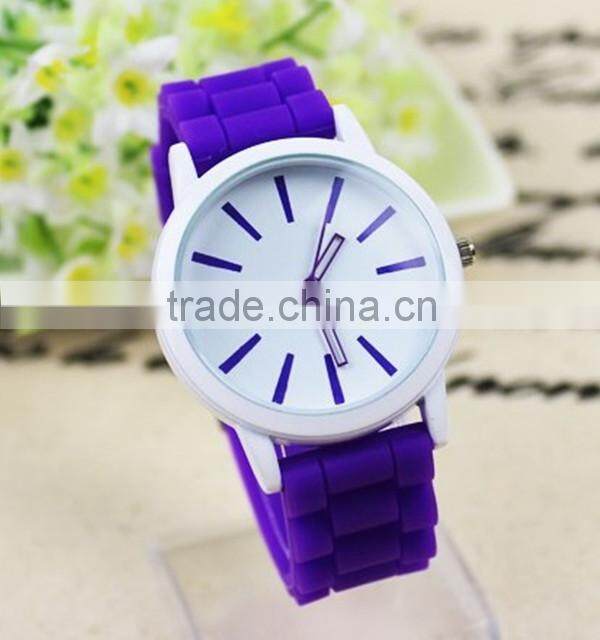 2013 lovely item popular design silicone watches men
