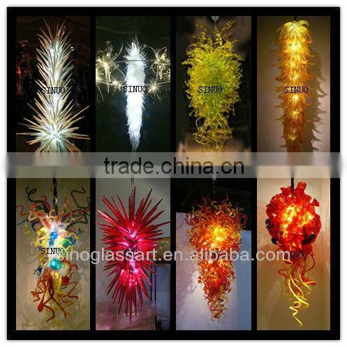 Decorative Red Blown Glass Chandelier For Sale