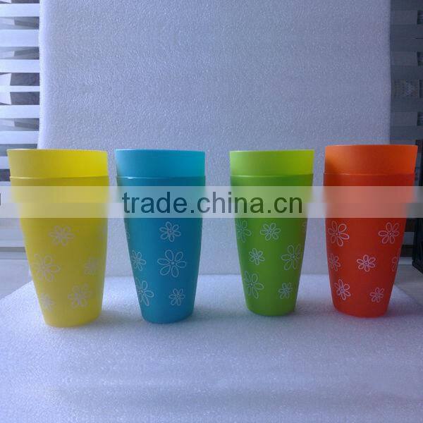 Innovative 450ml/16oz plastic drinking cup with wave shaped edge