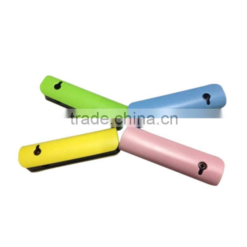 Promotion custom logo torch power bank 1200-2600mah