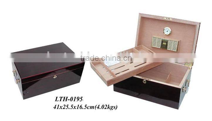 custom wooden cigar box factory