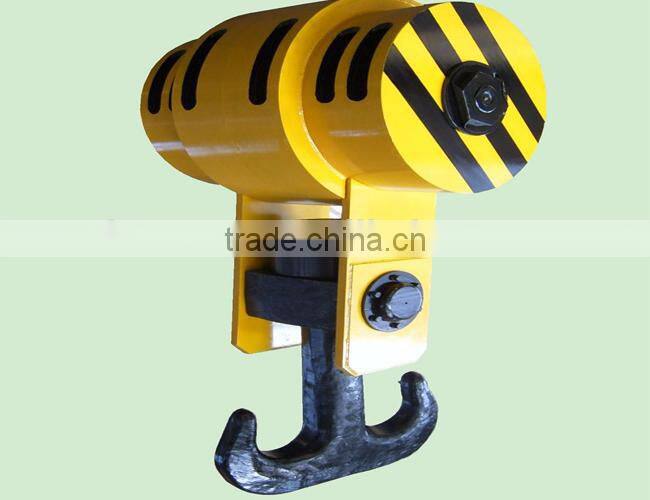 Heavy duty crane lifting hook