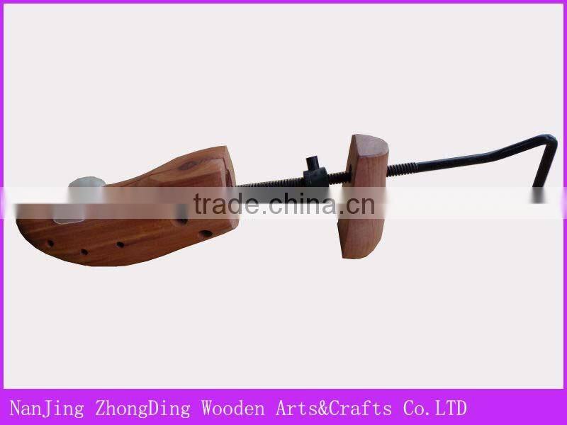 EUROPEAN STYLE SHOE STRETCHER