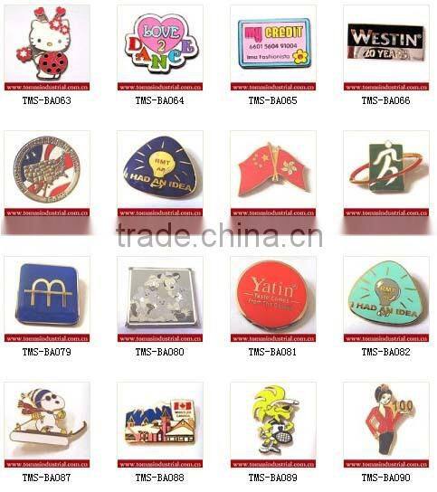 High quality 3D Eagle Stamping Antique Gold Brass Badge