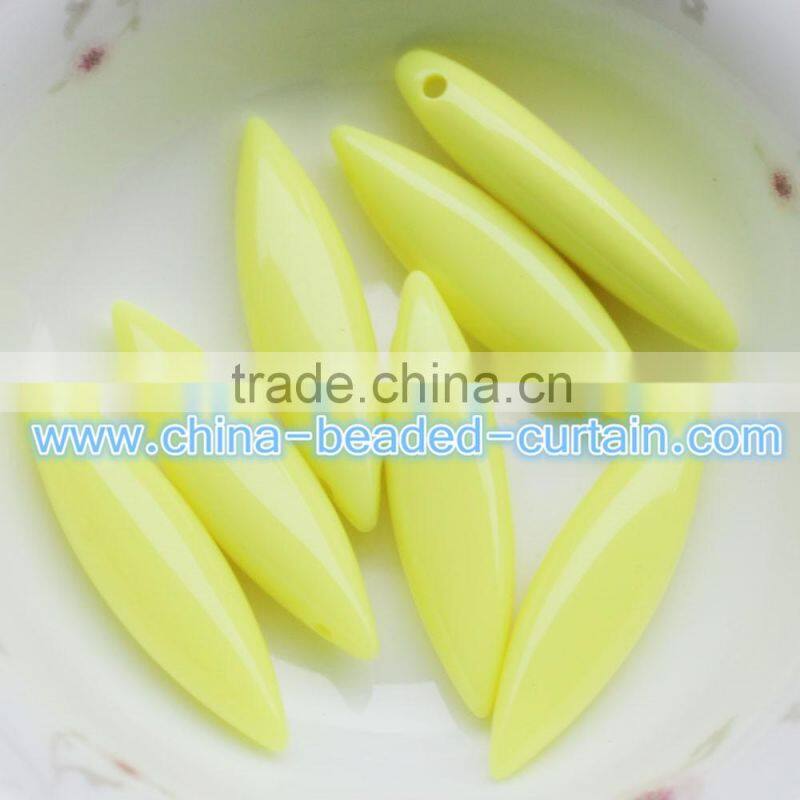 Popular 6*8*22MM Solid Colour Acrylic Horse Eye Beads Leaves Shaped Spacer Beads Necklace Design