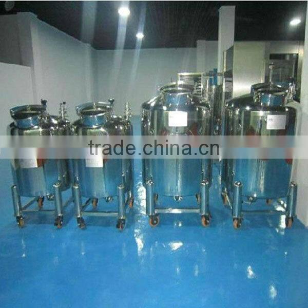 Semi-automatic filling and sealing machine