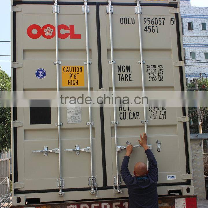 Giant artificial flowers