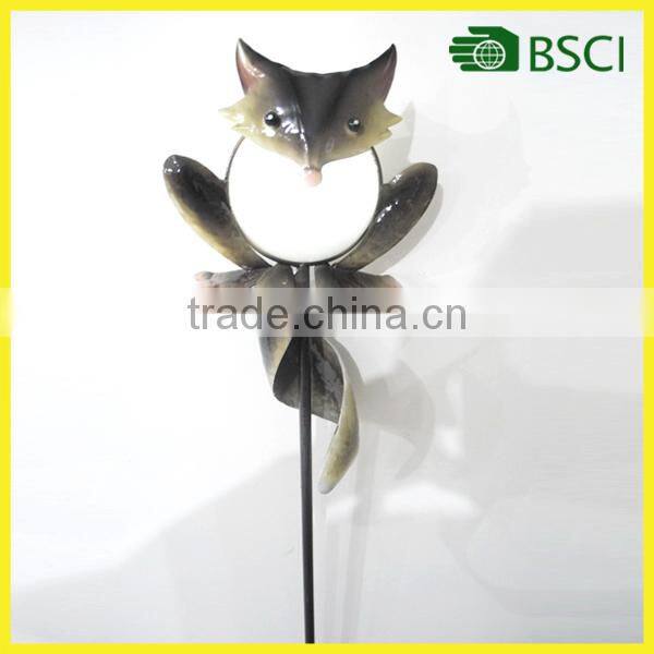 YS15382 China suppliersMetal led light fox stick solar powered decoration