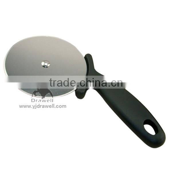 KA-3312 Stainless Steel 4" DIA Round Blade pizza cutter wheel