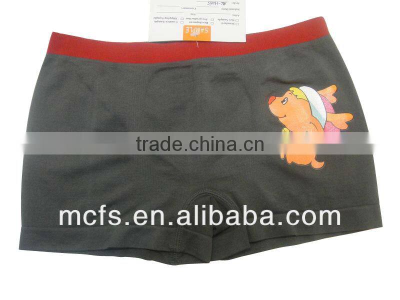 Best quality and fashion design seamles boys panties