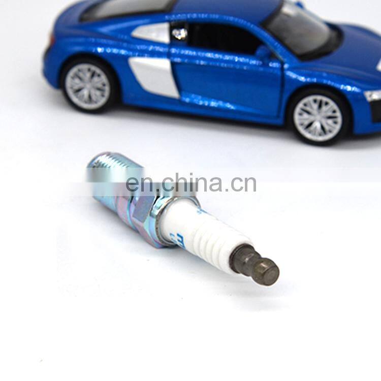 Genuine New Engine Parts Spark Plug L3Y4-18-110 ITR6F13 for Ma-zda3 Ja-guar X-type S-type L4 V6 2.0l 2.3l 2.5l 3.0l 2005 2006